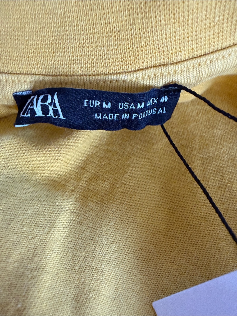Zara Yellow Short-Sleeve Vintage Graphic Tee - Picture 8 of 8